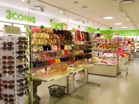 ŷ�����ॺ��300�ߥ���åס�3COINS�ס����֤��饷�������ʤޤ�3����
